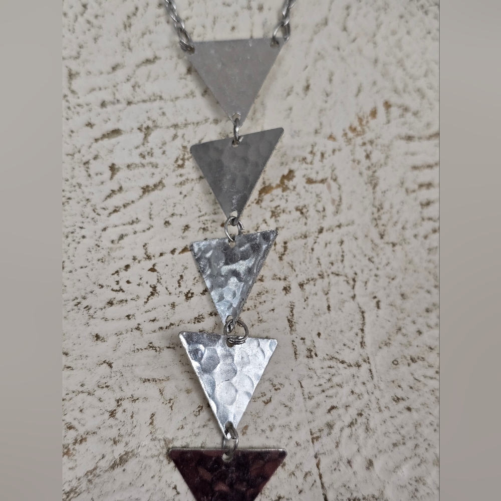 Vintage Y2k Zap Triangle metal dangle necklace silver - Picture 5 of 6